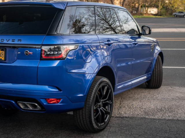 Range Rover SVR